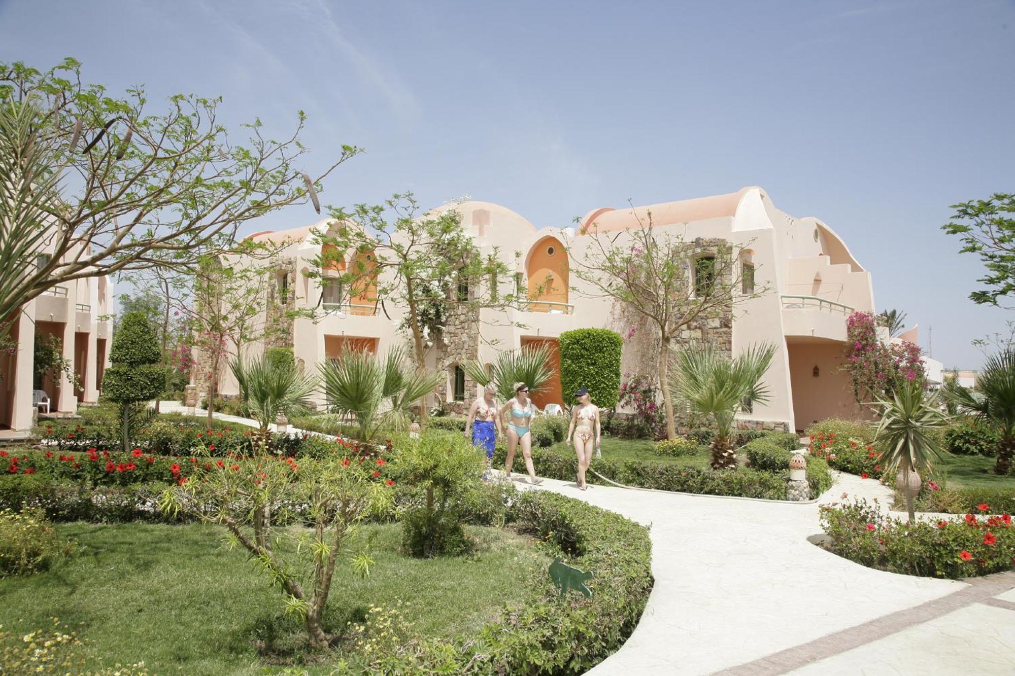 Shams Alam Beach Resort Abū Ghuşūn Eksteriør billede