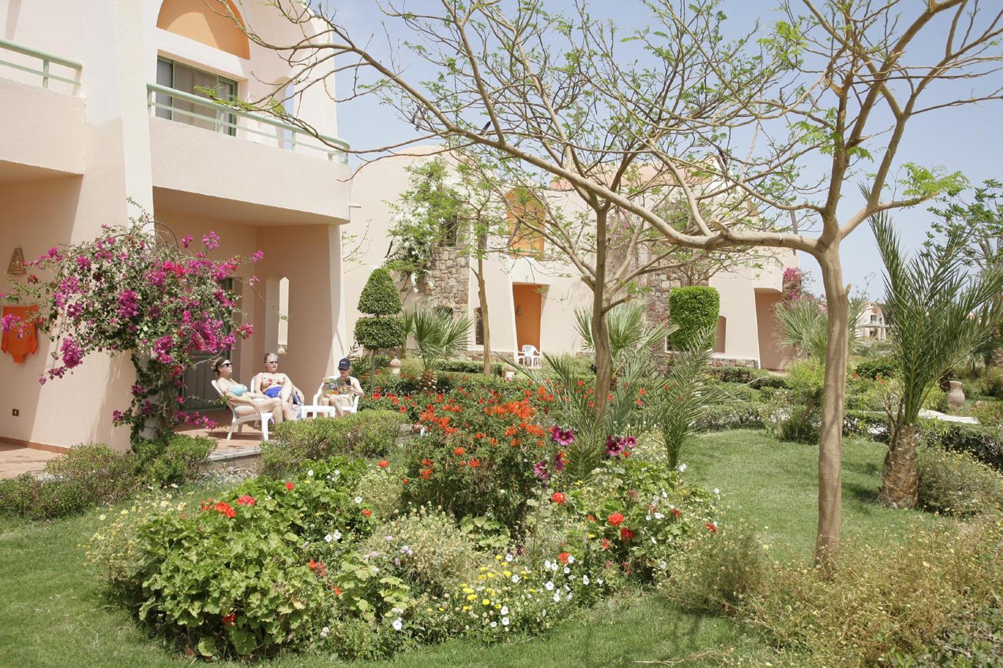 Shams Alam Beach Resort Abū Ghuşūn Eksteriør billede